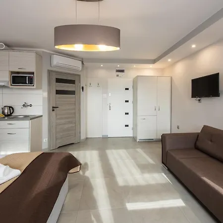 Magnetic Jerozolimskie B アパート *